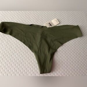 NWT Aerie Women’s Green Thong Size S